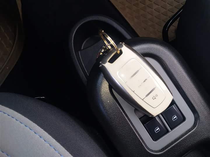 Фото 9 - Ora Black Cat