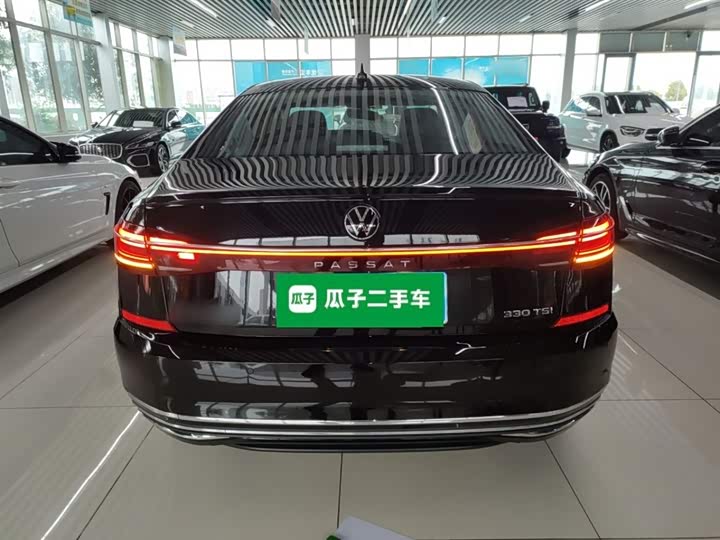 Фото 6 - Volkswagen Passat