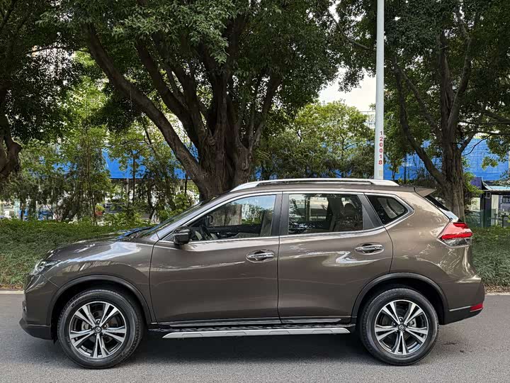 Фото 3 - Nissan X-Trail