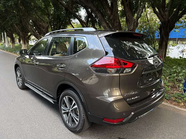 Фото 5 - Nissan X-Trail