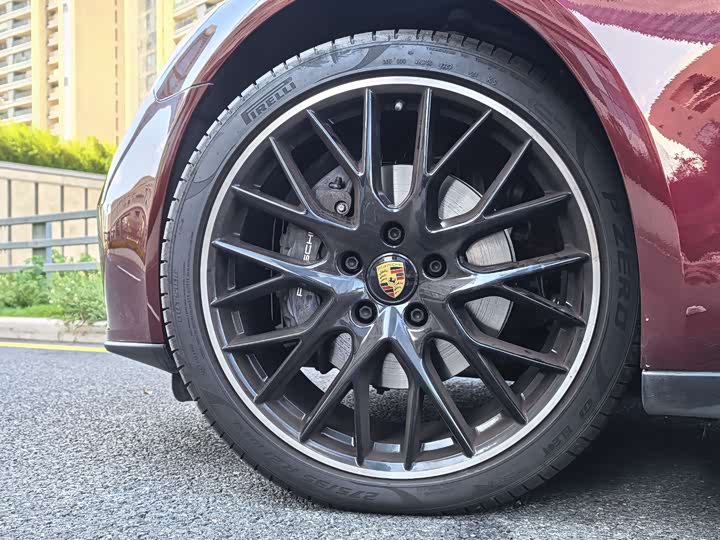 Фото 16 - Porsche Panamera