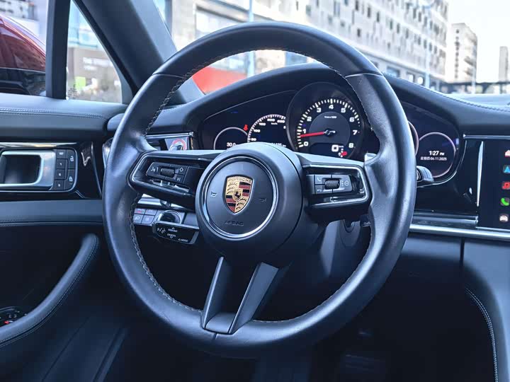 Фото 9 - Porsche Panamera