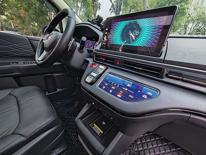 Фото 8 - Honda Elysion