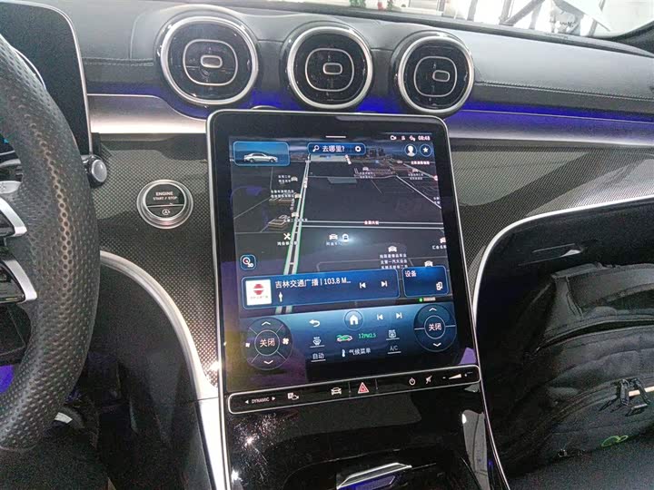 Фото 13 - Mercedes-Benz C-Class