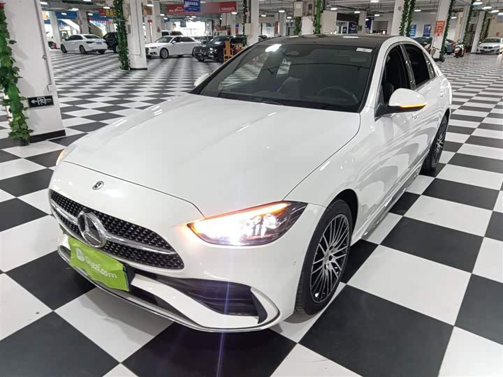 Фото 2 - Mercedes-Benz C-Class