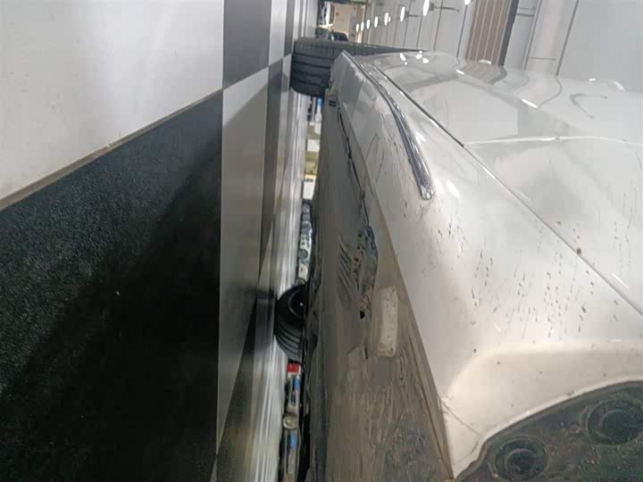 Фото 21 - Mercedes-Benz C-Class