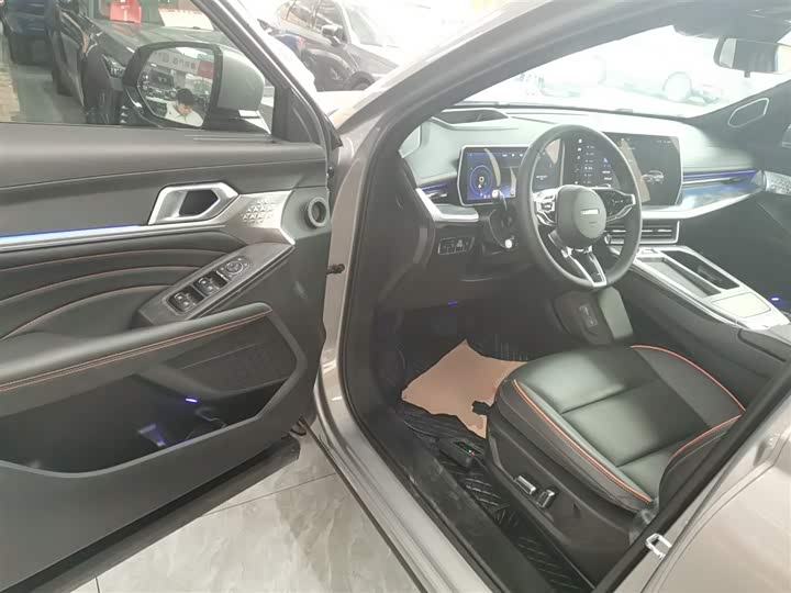 Фото 16 - Haval F7 (Monster)