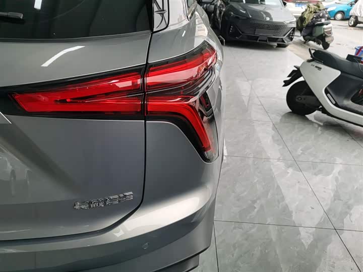 Фото 8 - Haval F7 (Monster)