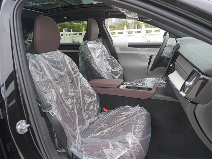 Фото 22 - Volvo S90