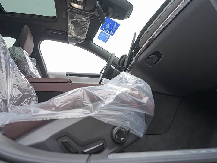 Фото 23 - Volvo S90