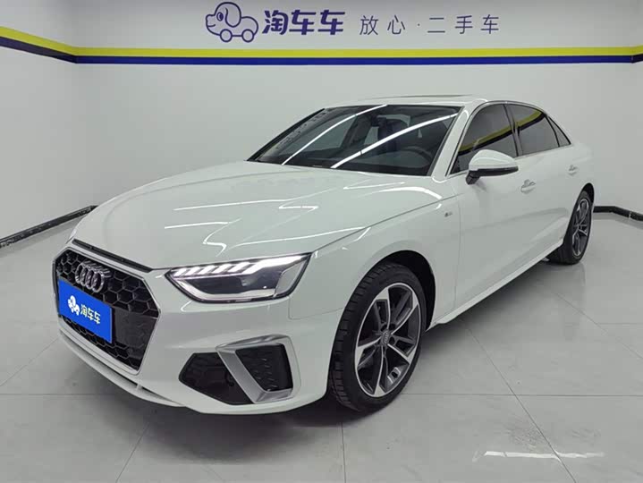 Фото 1 - Audi A4L