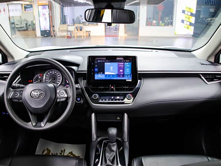 Фото 4 - Toyota Corolla Cross