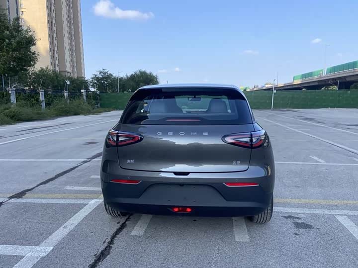 Фото 6 - Geely Galaxy Geome