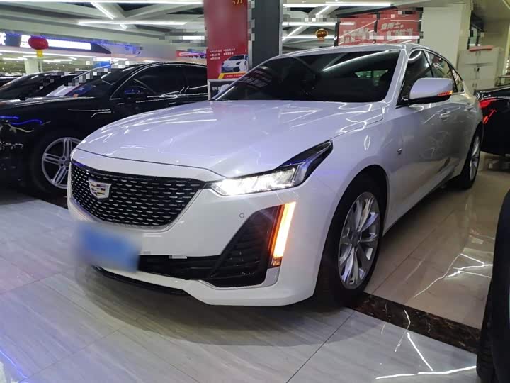 Фото 2 - Cadillac CT5