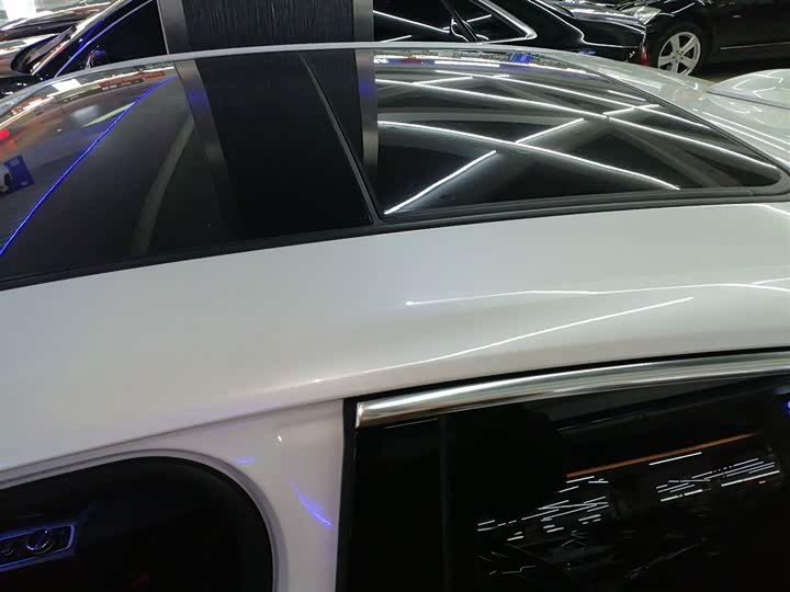 Фото 27 - Cadillac CT5