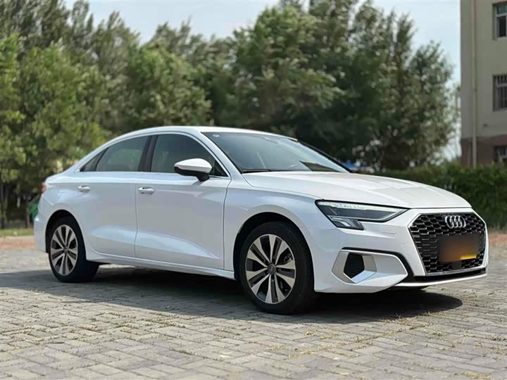 Фото 8 - Audi A3