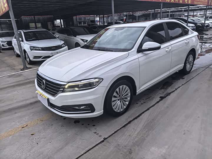 Фото 1 - Volkswagen Lavida