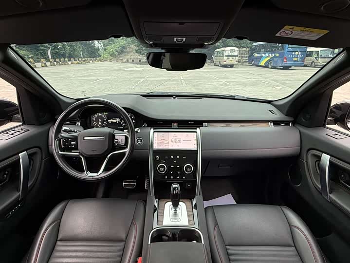 Фото 10 - Land Rover Discovery Sport