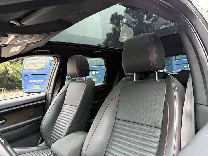 Фото 14 - Land Rover Discovery Sport