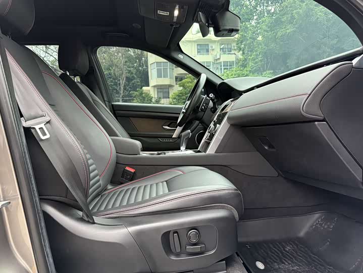 Фото 8 - Land Rover Discovery Sport