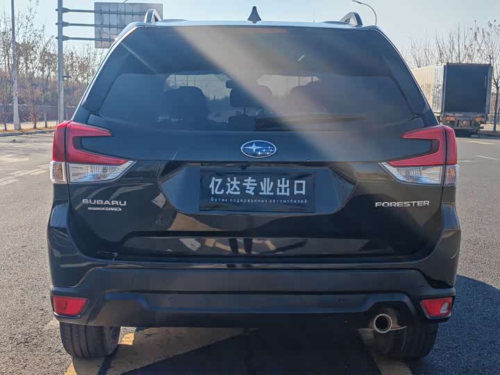 Фото 5 - Subaru Forester