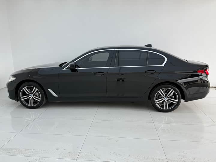 Фото 4 - BMW 5 Series