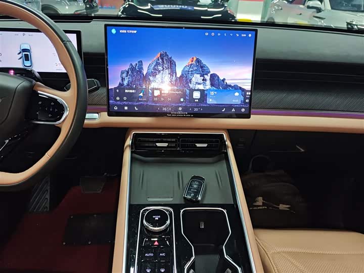 Фото 13 - Chery Tiggo 8L