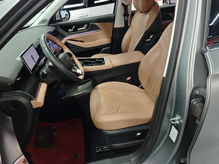 Фото 15 - Chery Tiggo 8L