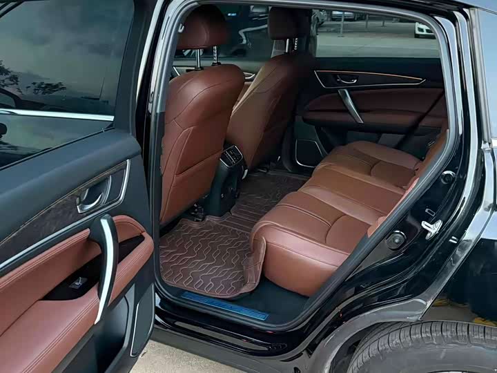 Фото 5 - Honda UR-V