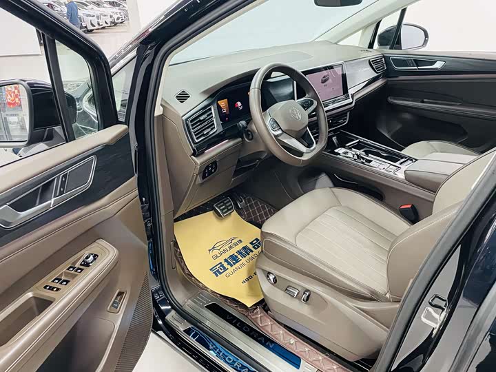 Фото 5 - Volkswagen Viloran