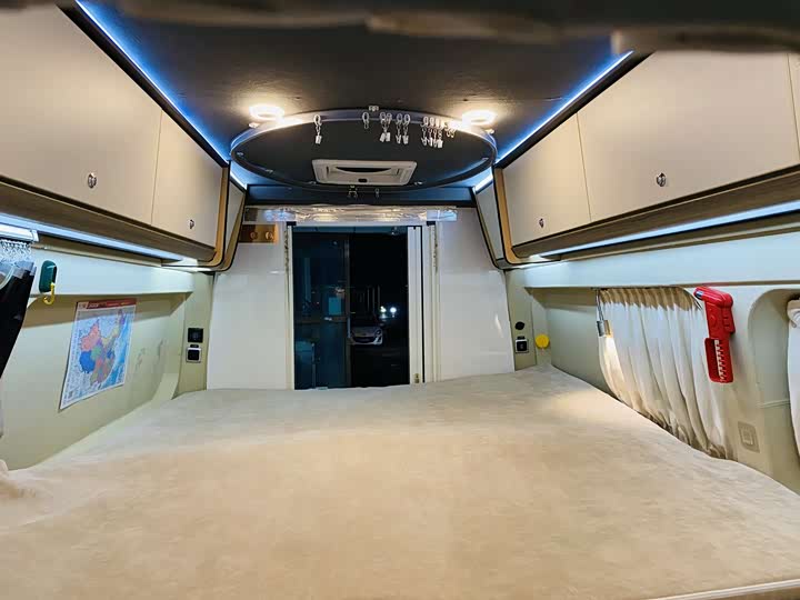 Фото 17 - Ford Transit