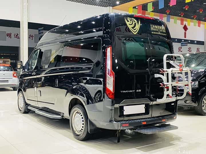 Фото 20 - Ford Transit