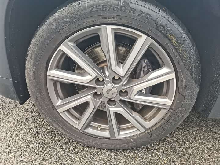 Фото 10 - Nio ES8