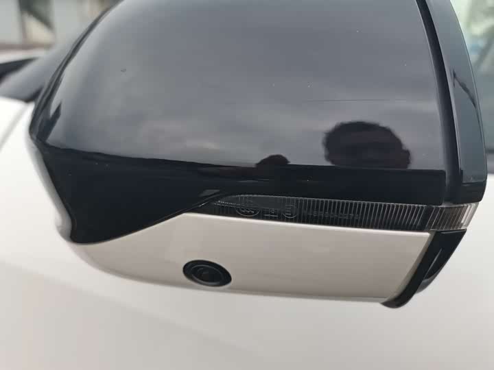 Фото 11 - Nio ES8