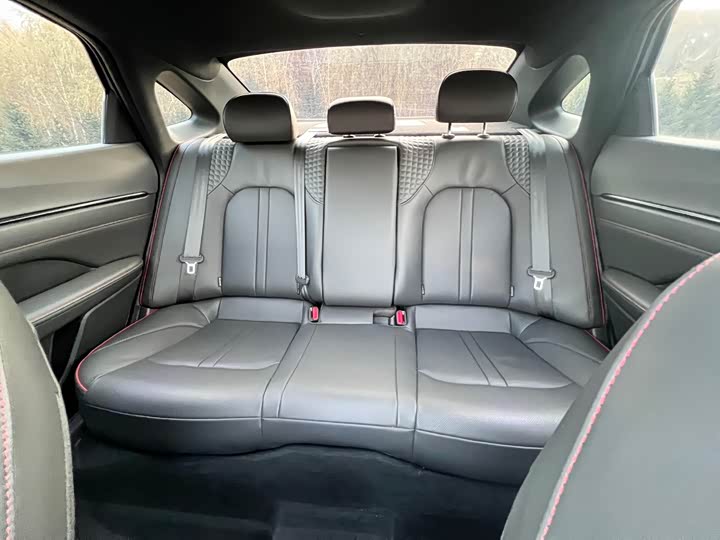 Фото 14 - Hyundai Sonata N Line