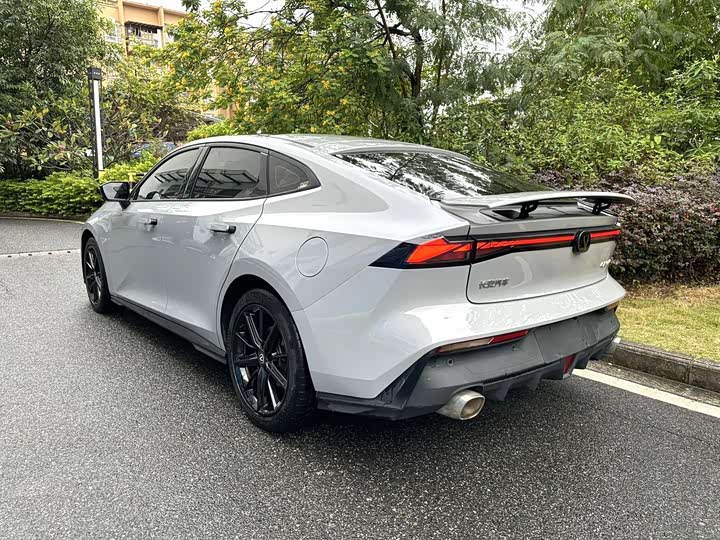 Фото 5 - Changan UNI-V