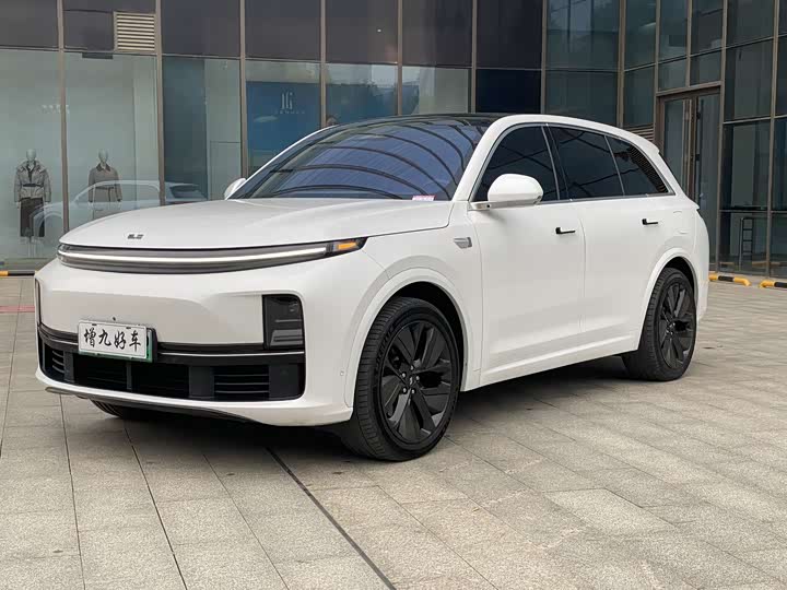 Фото 1 - LiXiang L7