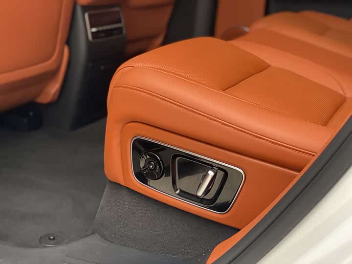 Фото 13 - LiXiang L7