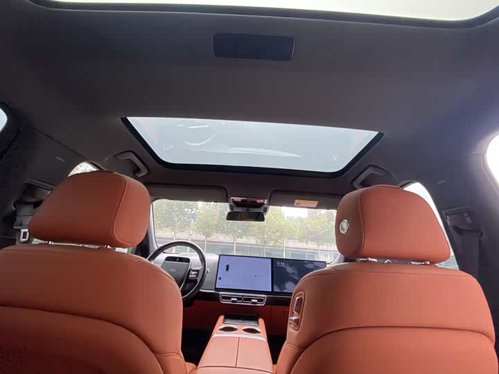 Фото 20 - LiXiang L7