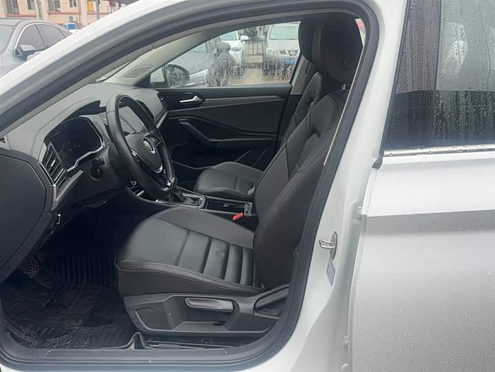 Фото 10 - Volkswagen Sagitar L