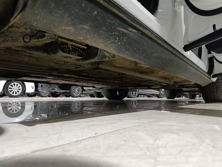 Фото 21 - Volvo XC60 Hybrid