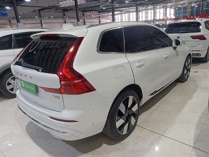 Фото 7 - Volvo XC60 Hybrid