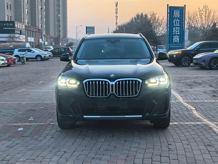Фото 2 - BMW X3