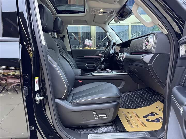 Фото 11 - Tank 300