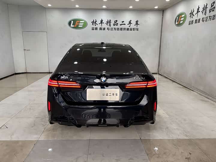 Фото 7 - BMW 5 Series