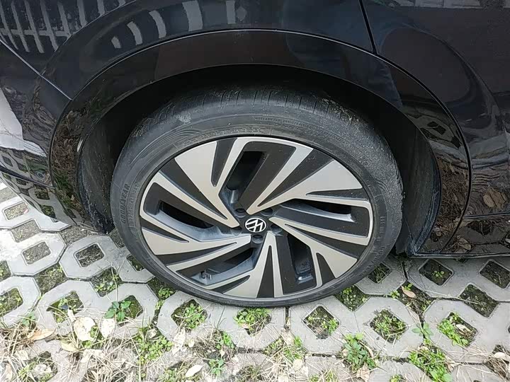 Фото 25 - Volkswagen ID.4 Crozz