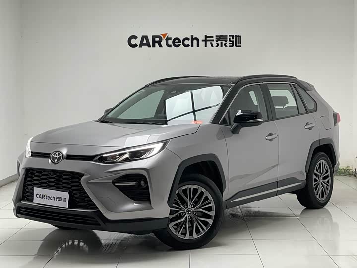 Фото 1 - Toyota Wildlander