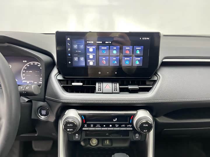 Фото 23 - Toyota Wildlander