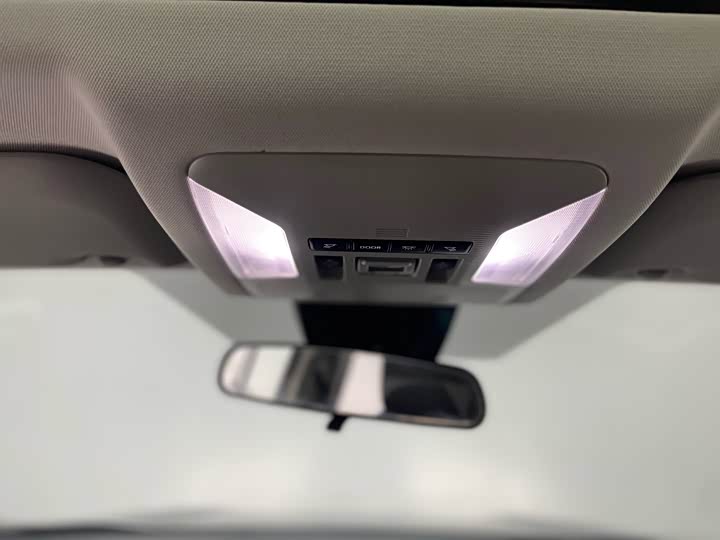 Фото 25 - Toyota Wildlander