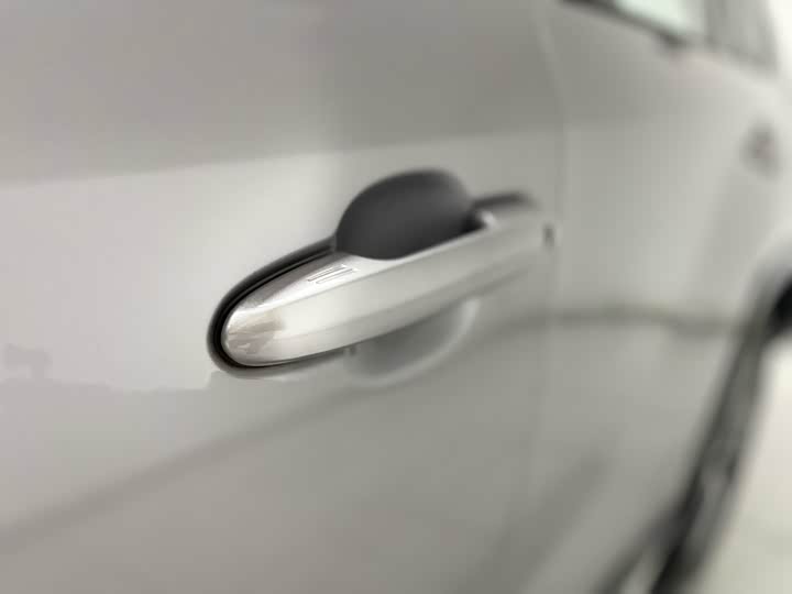 Фото 5 - Toyota Wildlander